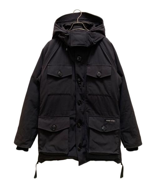 CANADA GOOSE（カナダグース）CANADA GOOSE (カナダグース) ラングレー ダウンジャケット ネイビー サイズ:Mの古着・服飾アイテム