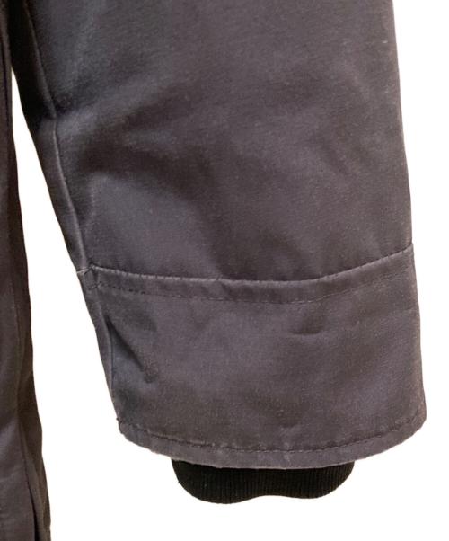 CANADA GOOSE（カナダグース）CANADA GOOSE (カナダグース) ラングレー ダウンジャケット ネイビー サイズ:Mの古着・服飾アイテム