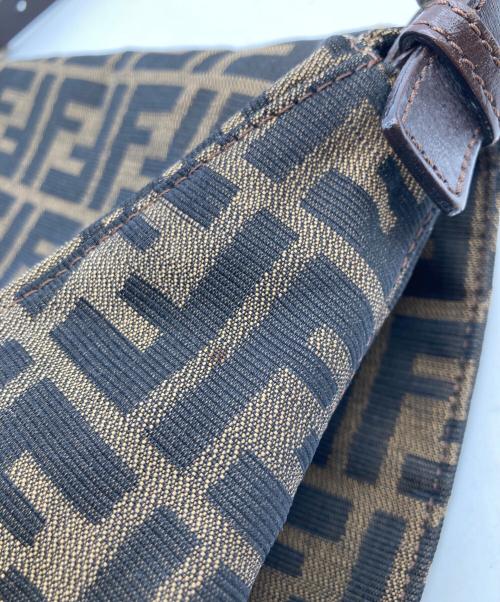 FENDI（フェンディ）FENDI (フェンディ) マンマバケット ワンショルダーバッグ ブラウンの古着・服飾アイテム
