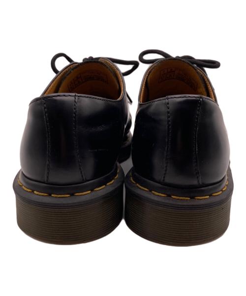 Dr.Martens（ドクターマーチン）Dr.Martens (ドクターマーチン) 3ホールシューズ ブラック サイズ: UK7の古着・服飾アイテム