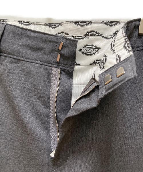Dickies（ディッキーズ）Dickies (ディッキーズ) BEAUTY&YOUTH (ビューティーアンドユース) Dickies ワークワイドパンツ グレー サイズ:30の古着・服飾アイテム