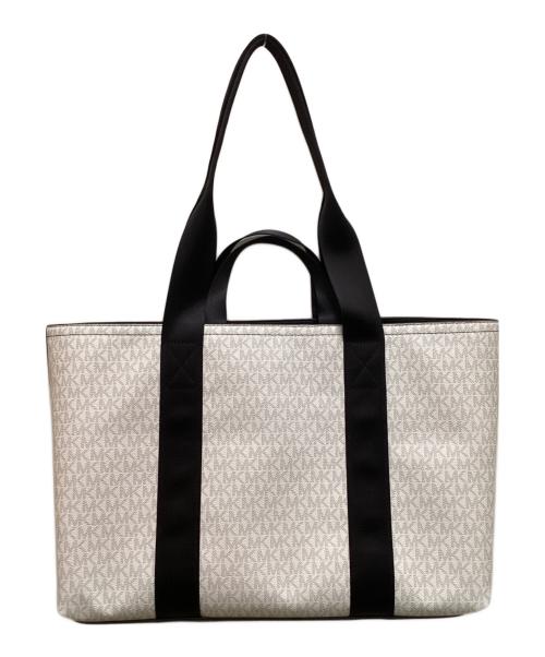 MICHAEL KORS（マイケルコース）MICHAEL KORS (マイケルコース) デュアル ハンドル トート ウィズ ジップ - MKシグネチャー ホワイトの古着・服飾アイテム