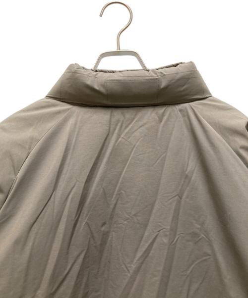 417 by EDIFICE（417 バイ エディフィス）417 by EDIFICE (417 バイ エディフィス) BAF GEN 3 ECWCS Level7 Jacket グレー サイズ:Lの古着・服飾アイテム