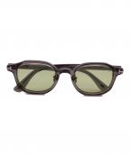 TOM FORDトムフォード）の古着「ウェリントン型 セルフレーム フルリム クリングスタイプ サングラス」｜Shiny Gray