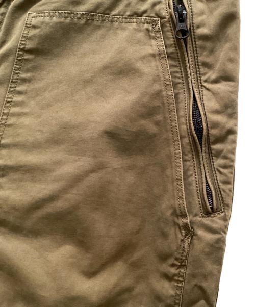 STONE ISLAND（ストーンアイランド）STONE ISLAND (ストーンアイランド) パラシュートパンツ グリーン サイズ:５０の古着・服飾アイテム