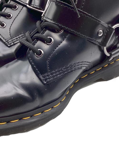 Dr.Martens（ドクターマーチン）Dr.Martens (ドクターマーチン) ハーネス 8ホールレースアップブーツ ブラック サイズ:uk7の古着・服飾アイテム