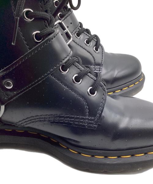 Dr.Martens（ドクターマーチン）Dr.Martens (ドクターマーチン) ハーネス 8ホールレースアップブーツ ブラック サイズ:uk7の古着・服飾アイテム