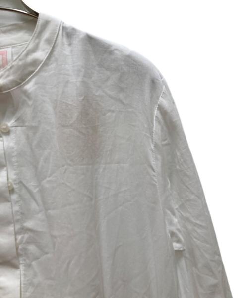 BEARDSLEY（ビアズリー）BEARDSLEY (ビアズリー) ギャザーワンピース ホワイト サイズ:０ 未使用品の古着・服飾アイテム