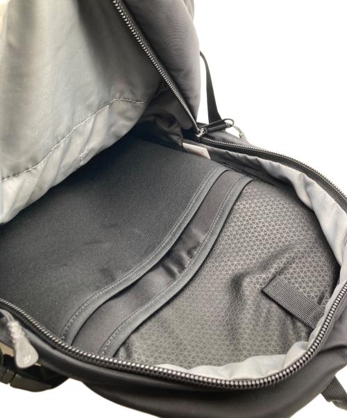 THE NORTH FACE（ザ ノース フェイス）THE NORTH FACE (ザ ノース フェイス) ホットショット バックパック ブラックの古着・服飾アイテム