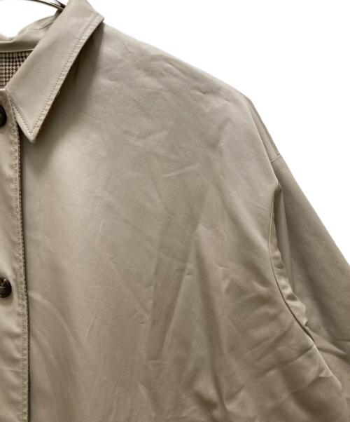 Spick and Span（スピック＆スパン）Spick and Span (スピック＆スパン) リバーシブルポンチョトレンチコート ベージュ サイズ:不明の古着・服飾アイテム