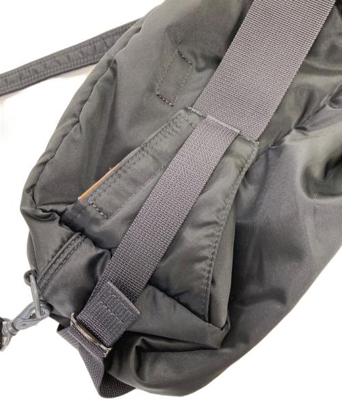 PORTER（ポーター）PORTER (ポーター) タンカー 2WAYウエストバッグ ブラックの古着・服飾アイテム