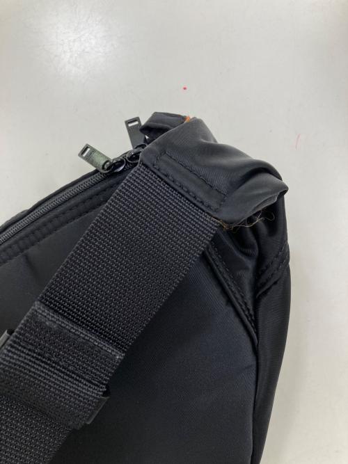 PORTER（ポーター）PORTER (ポーター) タンカー ウエストバッグ ブラックの古着・服飾アイテム