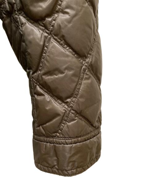 BURBERRY BLACK LABEL（バーバリーブラックレーベル）BURBERRY BLACK LABEL (バーバリーブラックレーベル) キルティングダウンジャケット グリーン サイズ:Ｌ　の古着・服飾アイテム