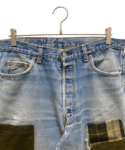 LEVI'S（リーバイス）LEVI'S (リーバイス) Barbour (バブアー) パッチワークリメイクデニムパンツ インディゴ サイズ:W32(実寸ウエスト約88cm・股下約80cm） 未使用品の古着・服飾アイテム