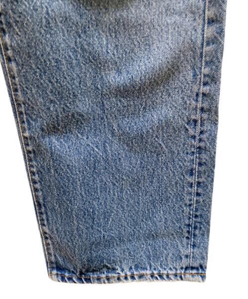 LEVI'S（リーバイス）LEVI'S (リーバイス) Barbour (バブアー) パッチワークリメイクデニムパンツ インディゴ サイズ:W32(実寸ウエスト約88cm・股下約80cm） 未使用品の古着・服飾アイテム