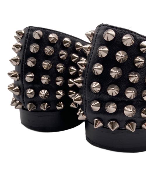 Christian Louboutin（クリスチャン・ルブタン）Christian Louboutin (クリスチャン・ルブタン) スパイクスタッズ フラットパンプス ブラック サイズ:35 1/2の古着・服飾アイテム