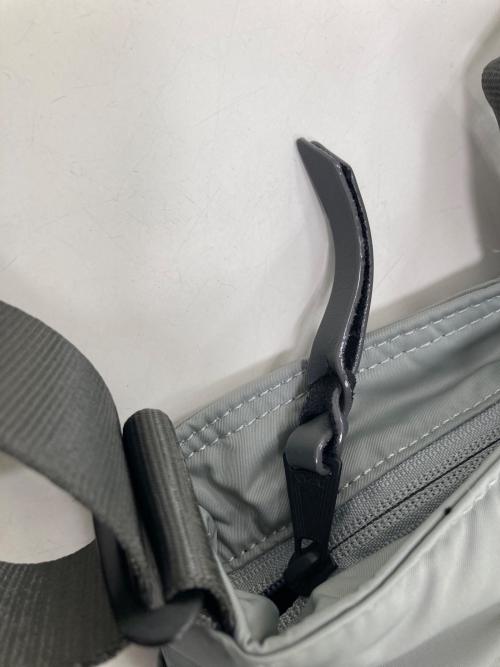 untrack（アントラック）UNTRACK (アントラック) CITY / DS | Tote Shoulder グレーの古着・服飾アイテム