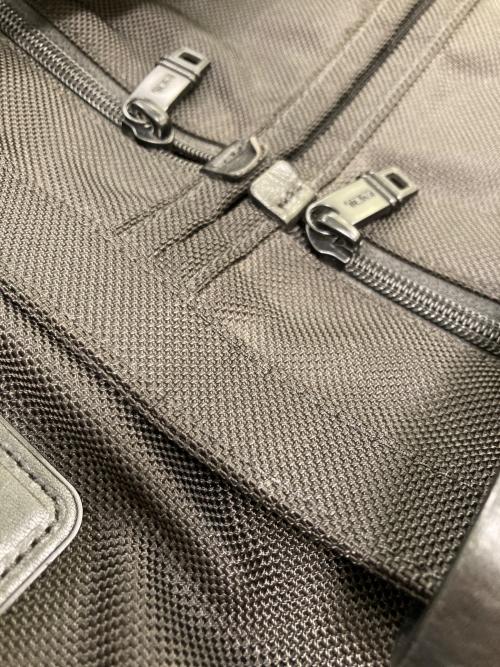 TUMI（トゥミ）TUMI (トゥミ) アルファコンパニオントートバッグ ブラックの古着・服飾アイテム