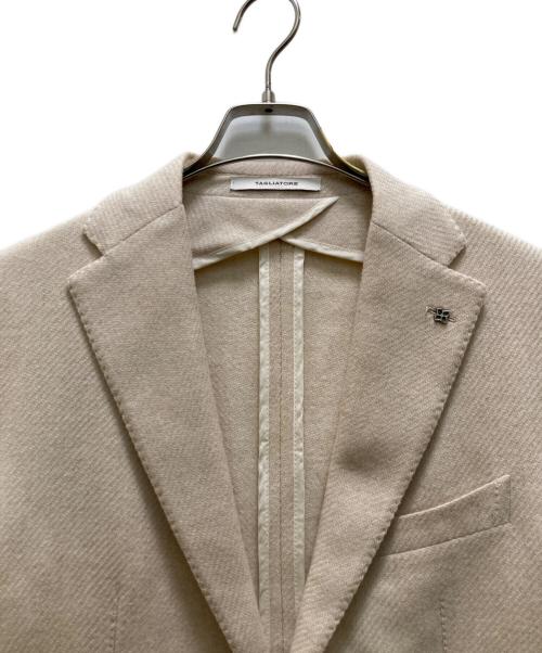 TAGLIATORE（タリアトーレ）TAGLIATORE (タリアトーレ) モンテカルロ ウール2Bテーラードジャケット ベージュ サイズ:50の古着・服飾アイテム