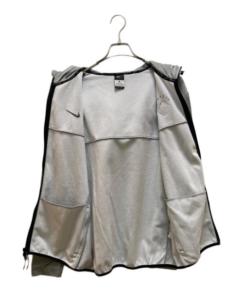 F.C.R.B.（エフシーレアルブリストル）F.C.R.B. (エフシーレアルブリストル) サーマフィット スウェットフーディー グレー サイズ:ＸＬの古着・服飾アイテム