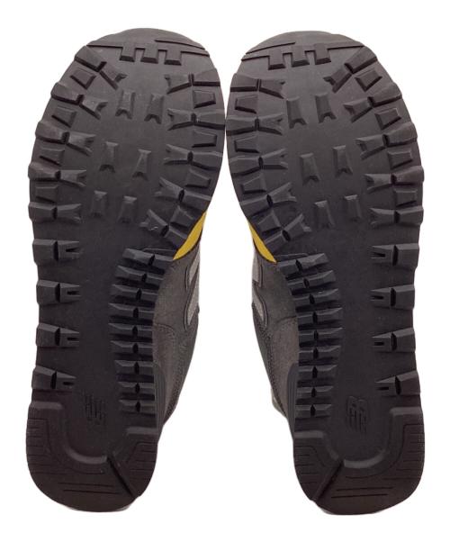 NEW BALANCE（ニューバランス）NEW BALANCE (ニューバランス) the Apartment (ジ アパートメント) ML574AP2 グレー×イエロー サイズ:27.5の古着・服飾アイテム