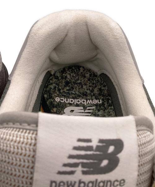 NEW BALANCE（ニューバランス）NEW BALANCE (ニューバランス) the Apartment (ジ アパートメント) ML574AP2 グレー×イエロー サイズ:27.5の古着・服飾アイテム