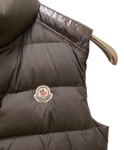 MONCLER（モンクレール）MONCLER (モンクレール) シェバル ダウンベスト ブラウンの古着・服飾アイテム