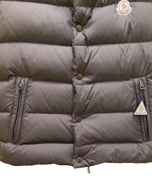 MONCLER（モンクレール）MONCLER (モンクレール) シェバル ダウンベスト ブラウンの古着・服飾アイテム
