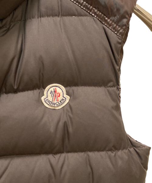 MONCLER（モンクレール）MONCLER (モンクレール) シェバル ダウンベスト ブラウンの古着・服飾アイテム