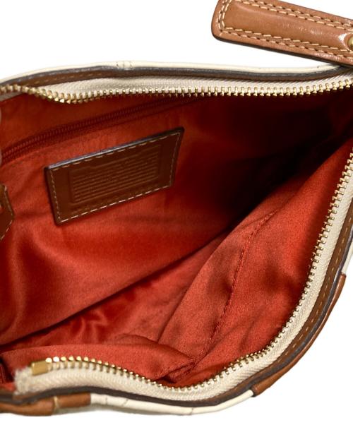 COACH（コーチ）COACH (コーチ) ハンプトンズ レザーショルダーバッグ ベージュの古着・服飾アイテム