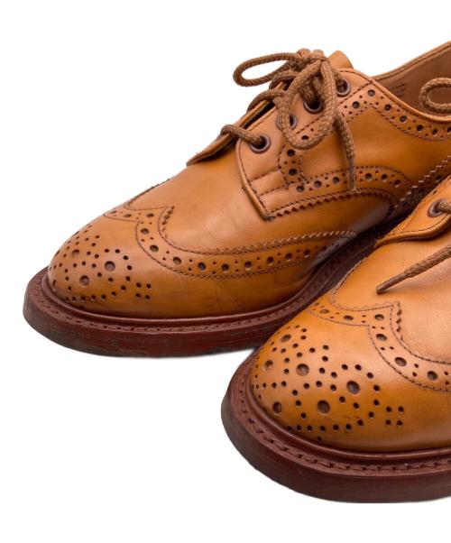 Tricker's（トリッカーズ）Tricker's (トリッカーズ) バートン ウィングチップシューズ ベージュ サイズ:7-5の古着・服飾アイテム