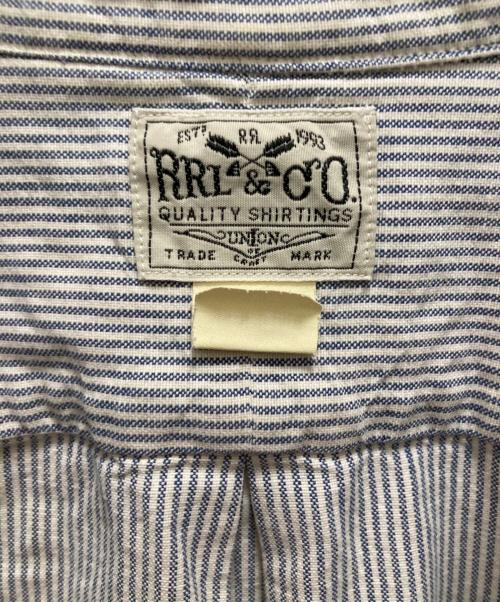 RRL（ダブルアールエル）RRL (ダブルアールエル) ストライプボタンダウンシャツ ホワイト×ブルー サイズ:Mの古着・服飾アイテム