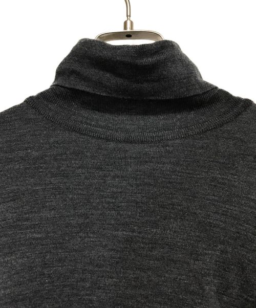 JOHN SMEDLEY（ジョンスメドレー）JOHN SMEDLEY (ジョンスメドレー) Belvoir タートルネックニット グレー サイズ:Sの古着・服飾アイテム