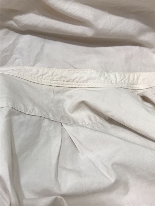 KIUTY（キウティ）KIUTY (キウティ) バンドカラー グランパシャツ アイボリー サイズ:2の古着・服飾アイテム