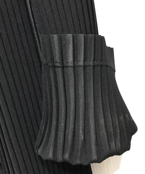 ISSEY MIYAKE（イッセイミヤケ）ISSEY MIYAKE (イッセイミヤケ) オールドデザインプリーツジャケット ブラック サイズ:Mの古着・服飾アイテム