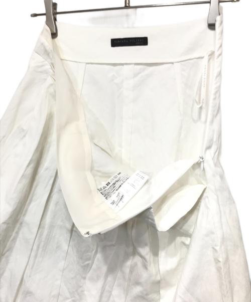 Fabiana Filippi（ファビアナフィリッピ）fabiana filippi (ファビアナフィリッピ) タックフレアスカート ホワイト サイズ:XSの古着・服飾アイテム