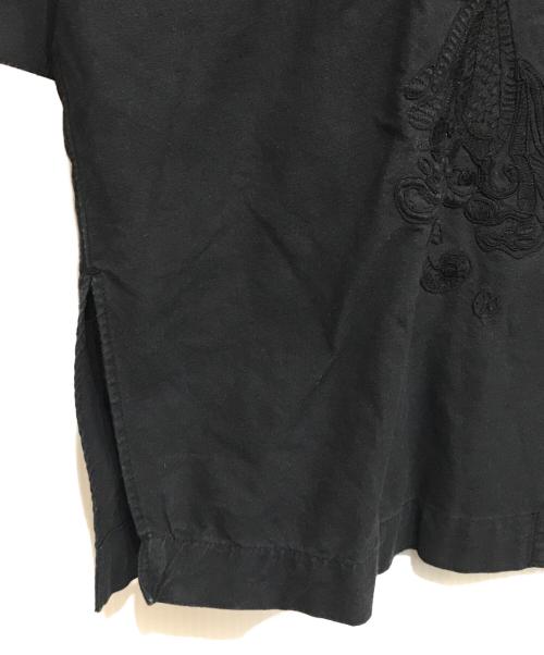 pheeta（フィータ）Pheeta (フィータ) 刺繍半袖シャツ ブラック サイズ:記載なしの古着・服飾アイテム