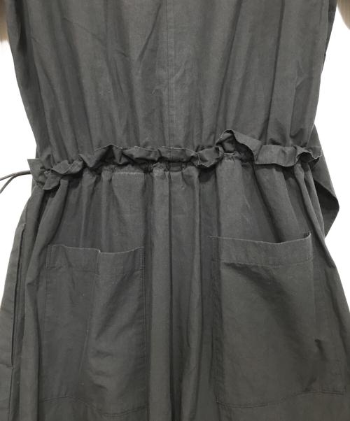 SAYAKA DAVIS（サヤカ デイヴィス）SAYAKA DAVIS (サヤカ デイヴィス) Open Cllar Jumpsuit ジャンプスーツ ブラック サイズ:Sの古着・服飾アイテム