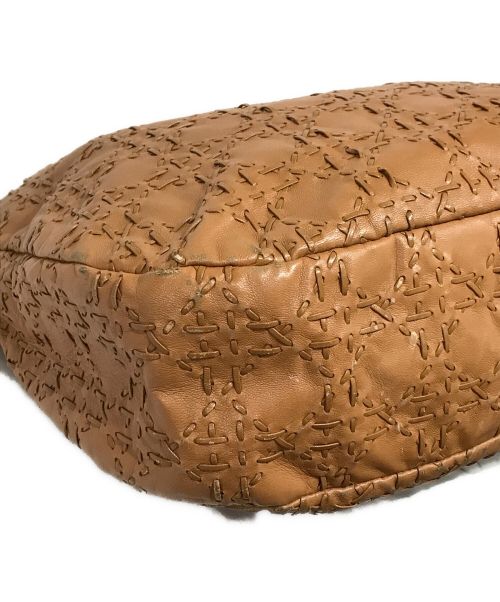 Christian Dior（クリスチャン ディオール）Christian Dior (クリスチャン ディオール) ロゴチャームレザーハンドバッグ ブラウンの古着・服飾アイテム