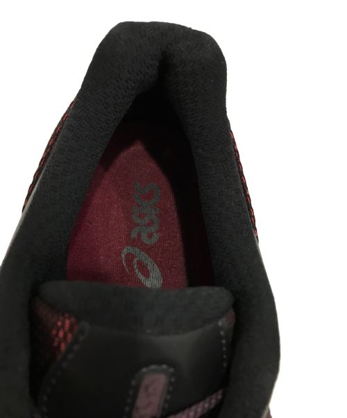 asics（アシックス）asics (アシックス) Novalis Gel-Teremoa ローカットスニーカー Obsidian Black/Dahlia サイズ:29.0の古着・服飾アイテム