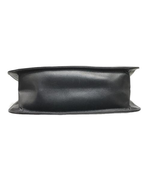 GUCCI（グッチ）GUCCI (グッチ) ワンショルダーバッグ ブラックの古着・服飾アイテム