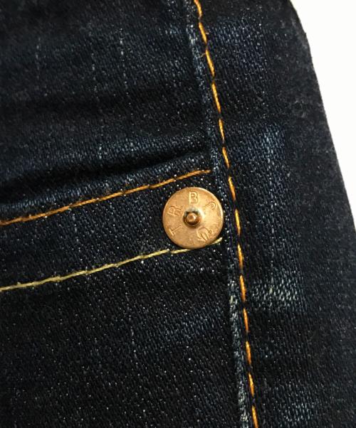 TRUE RELIGION（トゥルー レリジョン）TRUE RELIGION (トゥルー レリジョン) JOEY立体裁断フレアデニムパンツ インディゴ サイズ:25の古着・服飾アイテム