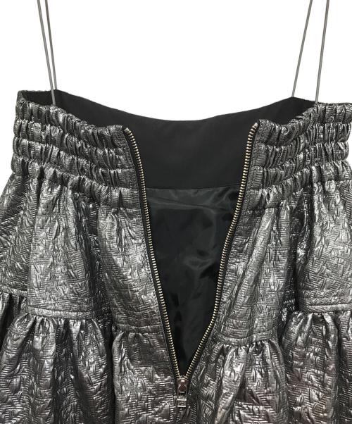 MAISON SPECIAL（メゾンスペシャル）MAISON SPECIAL (メゾンスペシャル) 2way Multi Fabric Volume Onepiece シルバー サイズ:38の古着・服飾アイテム