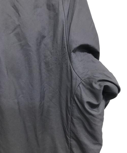 MOUNTAIN HARD WEAR（マウンテンハードウェア）MOUNTAIN HARD WEAR (マウンテンハードウェア) コアストラータフーデッドジャケット ネイビー サイズ:Lの古着・服飾アイテム