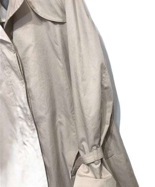BLUE LABEL CRESTBRIDGE（ブルーレーベルクレストブリッジ）BLUE LABEL CRESTBRIDGE (ブルーレーベルクレストブリッジ) トレンチコート ベージュ サイズ:38の古着・服飾アイテム