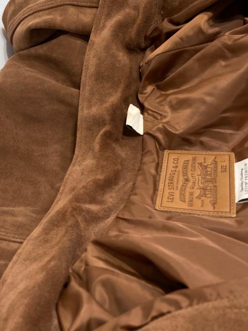 LEVI'S PReMIUM（リーバイス プレミアム）LEVI'S PReMIUM (リーバイスプレミアム) JOURNAL STANDARD relume (ジャーナルスタンダード レリューム) 別注 TYPEⅢ スウェードトラッカージャケット ブラウン サイズ:Lの古着・服飾アイテム