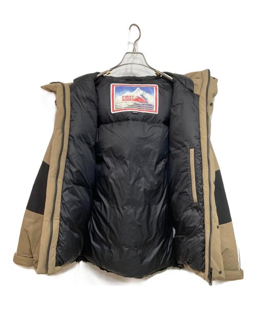 FIRST DOWN（ファーストダウン）FIRST DOWN (ファーストダウン) パネルダウンジャケット ブラウン サイズ:Mの古着・服飾アイテム
