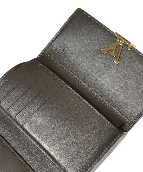 LOUIS VUITTON（ルイ ヴィトン）LOUIS VUITTON (ルイ ヴィトン) ポルトフォイユ・カプシーヌ コンパクト 財布 ガレの古着・服飾アイテム