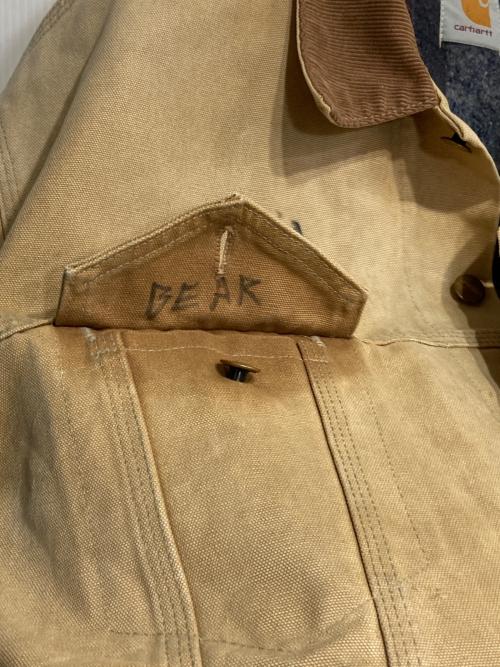 CarHartt（カーハート）CarHartt (カーハート) ヴィンテージダックトラッカージャケット ベージュ サイズ:不明(L-XL相当)の古着・服飾アイテム
