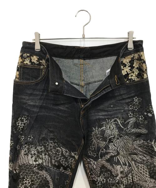 華鳥風月（カチョウフウゲツ）華鳥風月 (カチョウフウゲツ) 刺繍デニムパンツ ブラック サイズ:34の古着・服飾アイテム